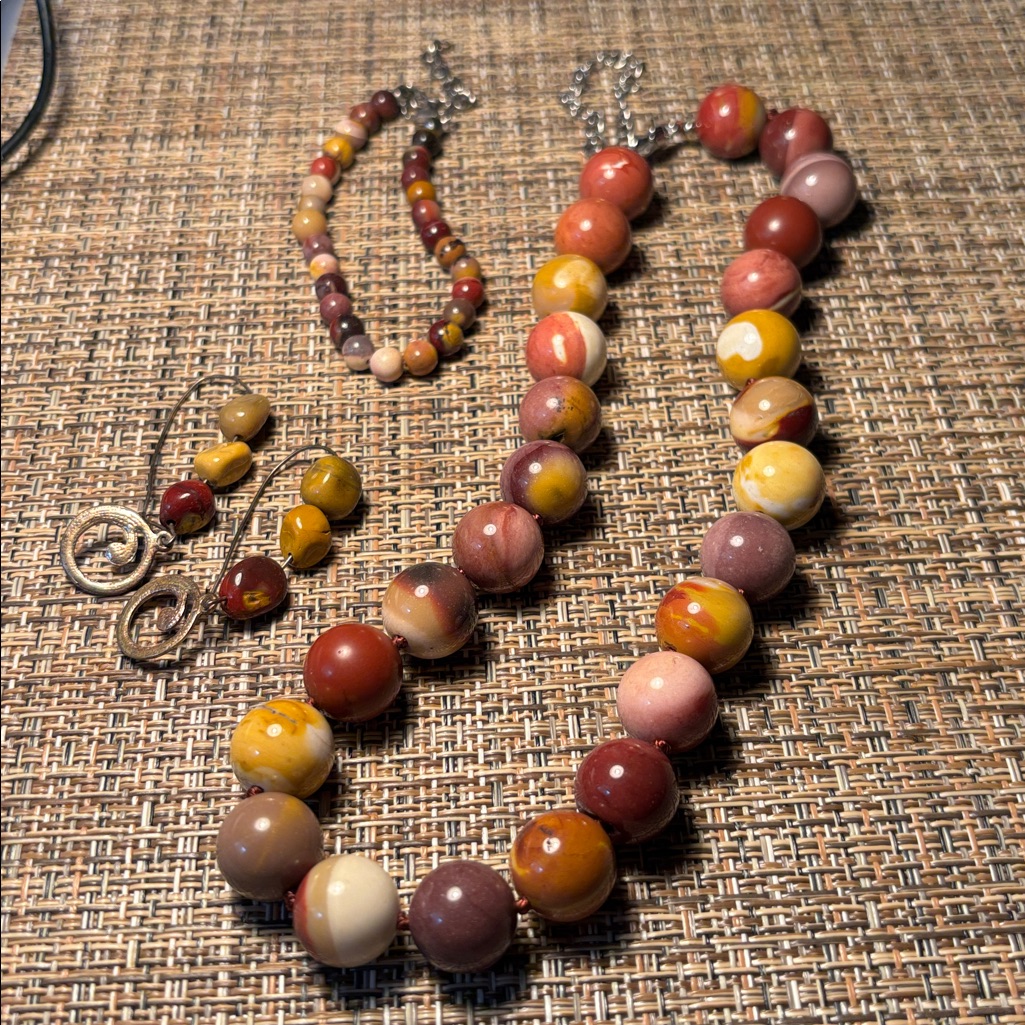 Multicolor Australian Mookaite Beaded Necklace And Bracelet Set